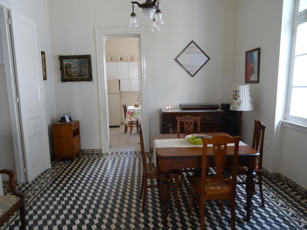 Neoclassical House Chrissi Akti Chania Exterior foto
