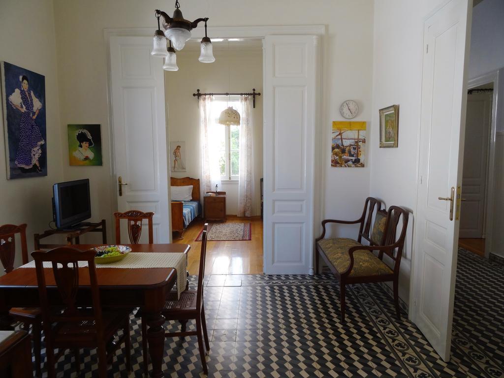 Neoclassical House Chrissi Akti Chania Exterior foto